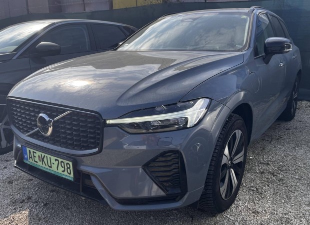 Volvo XC60 2.0 [T8] Plus Dark AWD Geartronic �F...